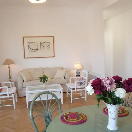 Lejlighed Sleeps 4 Wifi T454472 *